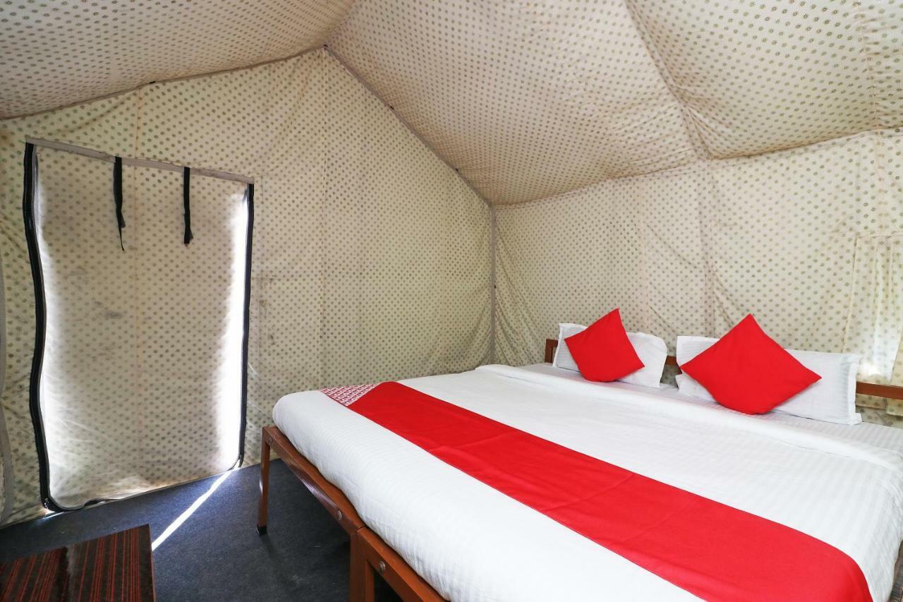 Oyo 23439 Tapovan Heights Camp & Resort Narendra Nagar Екстериор снимка