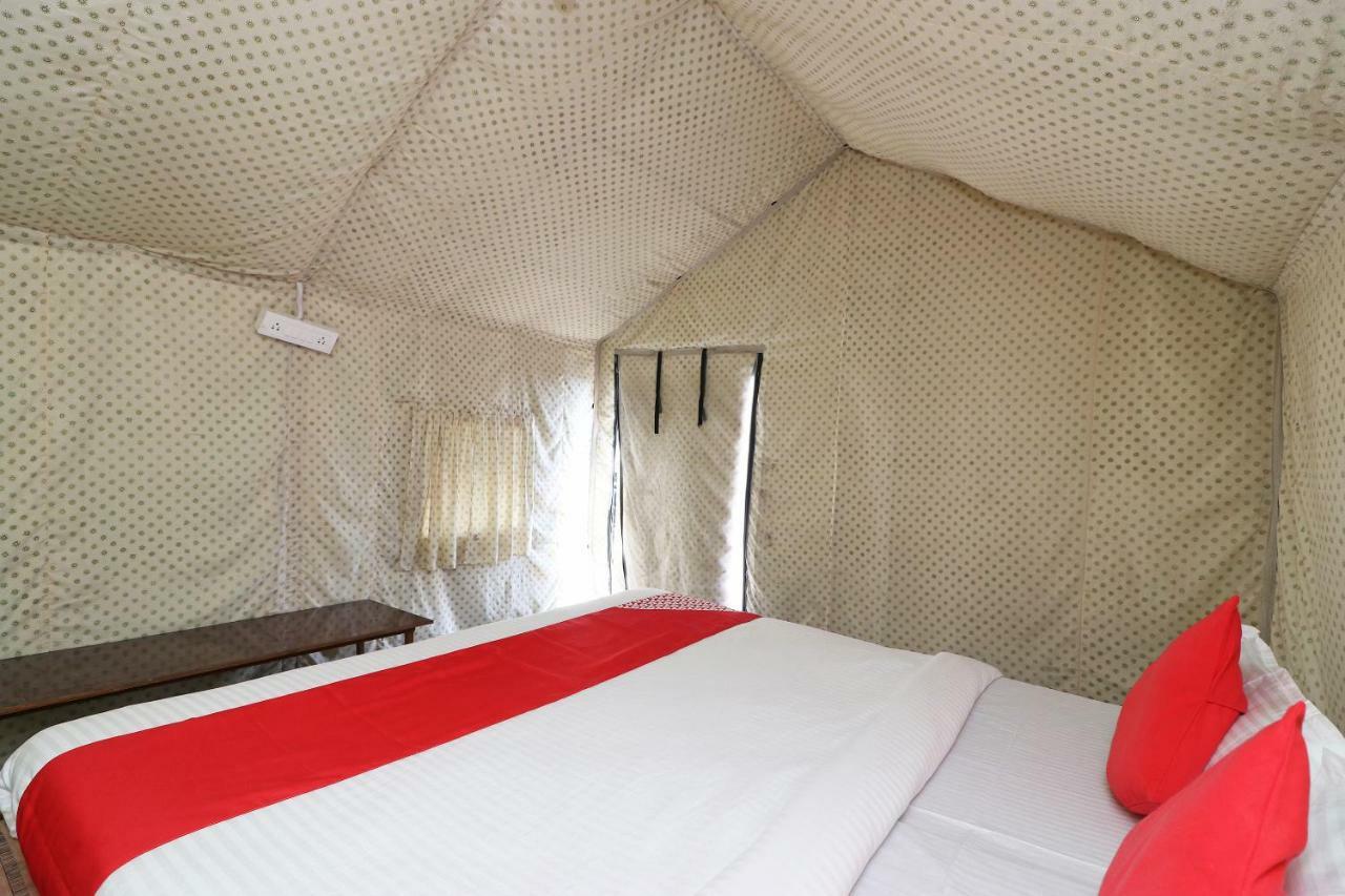 Oyo 23439 Tapovan Heights Camp & Resort Narendra Nagar Екстериор снимка
